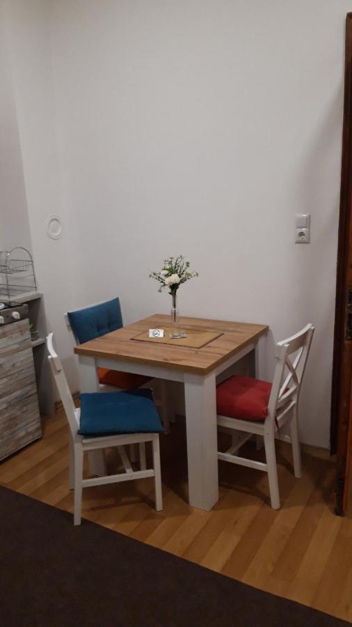 Apartment And Rooms"Tabasnice"Tuzla Centar Luaran gambar