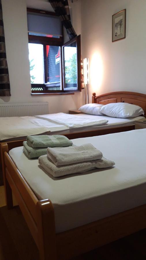 Apartment And Rooms"Tabasnice"Tuzla Centar Luaran gambar