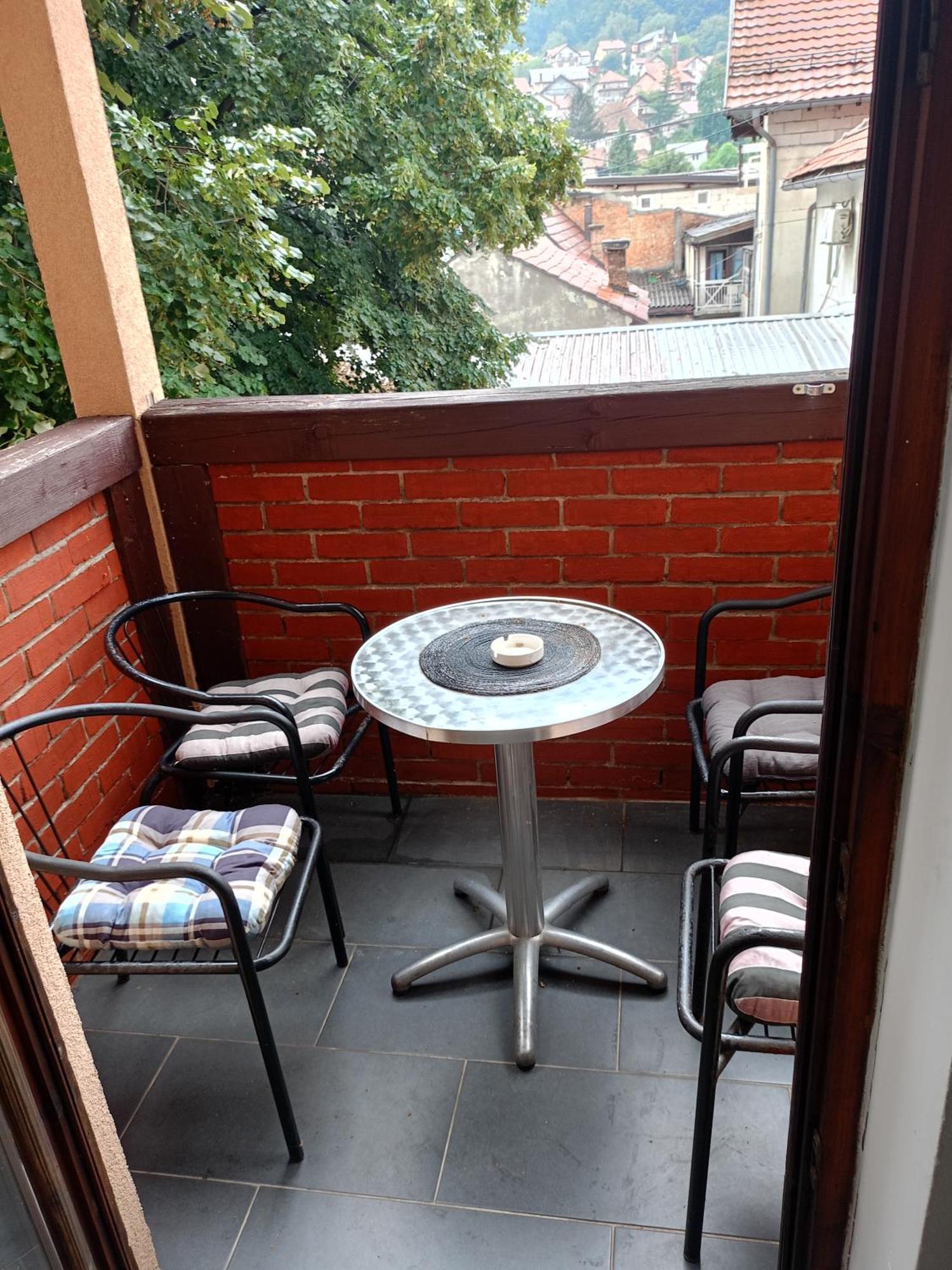 Apartment And Rooms"Tabasnice"Tuzla Centar Luaran gambar